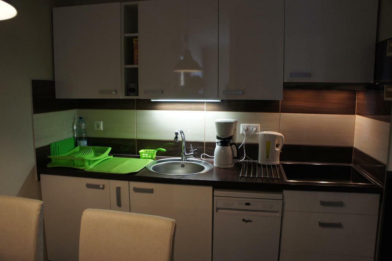Viktoria Apartmanok ชิโอฟก ภายนอก รูปภาพ